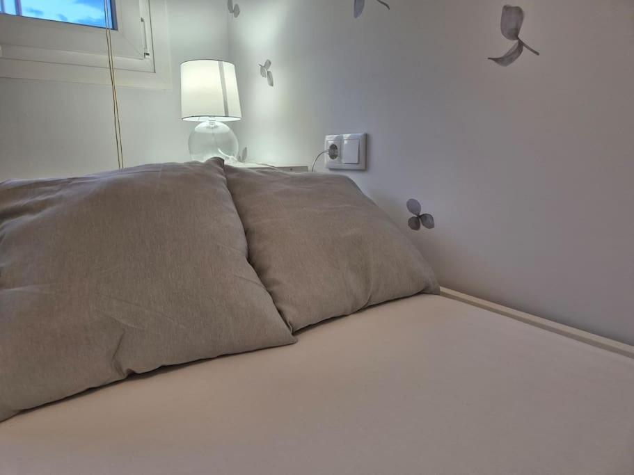 Apartamento 650a Acogedor Con Garaje *